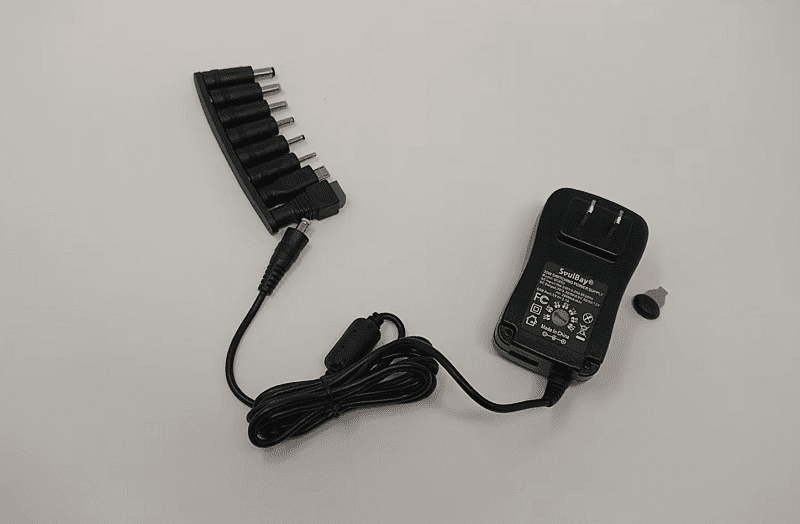 Belker 36W Universal 3V AC DC Adapter