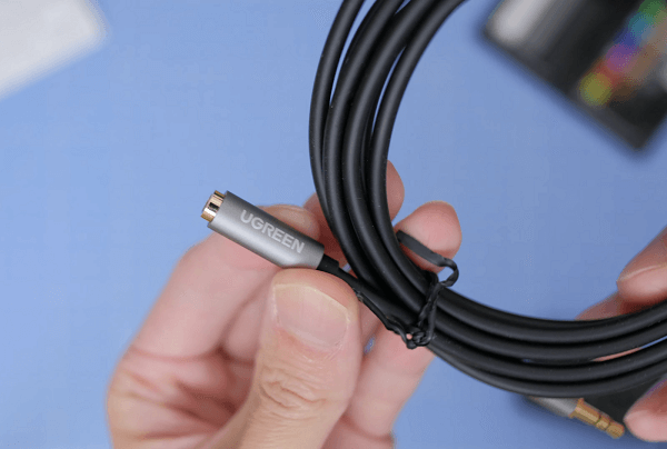 UGREEN Headphone Extension Cable